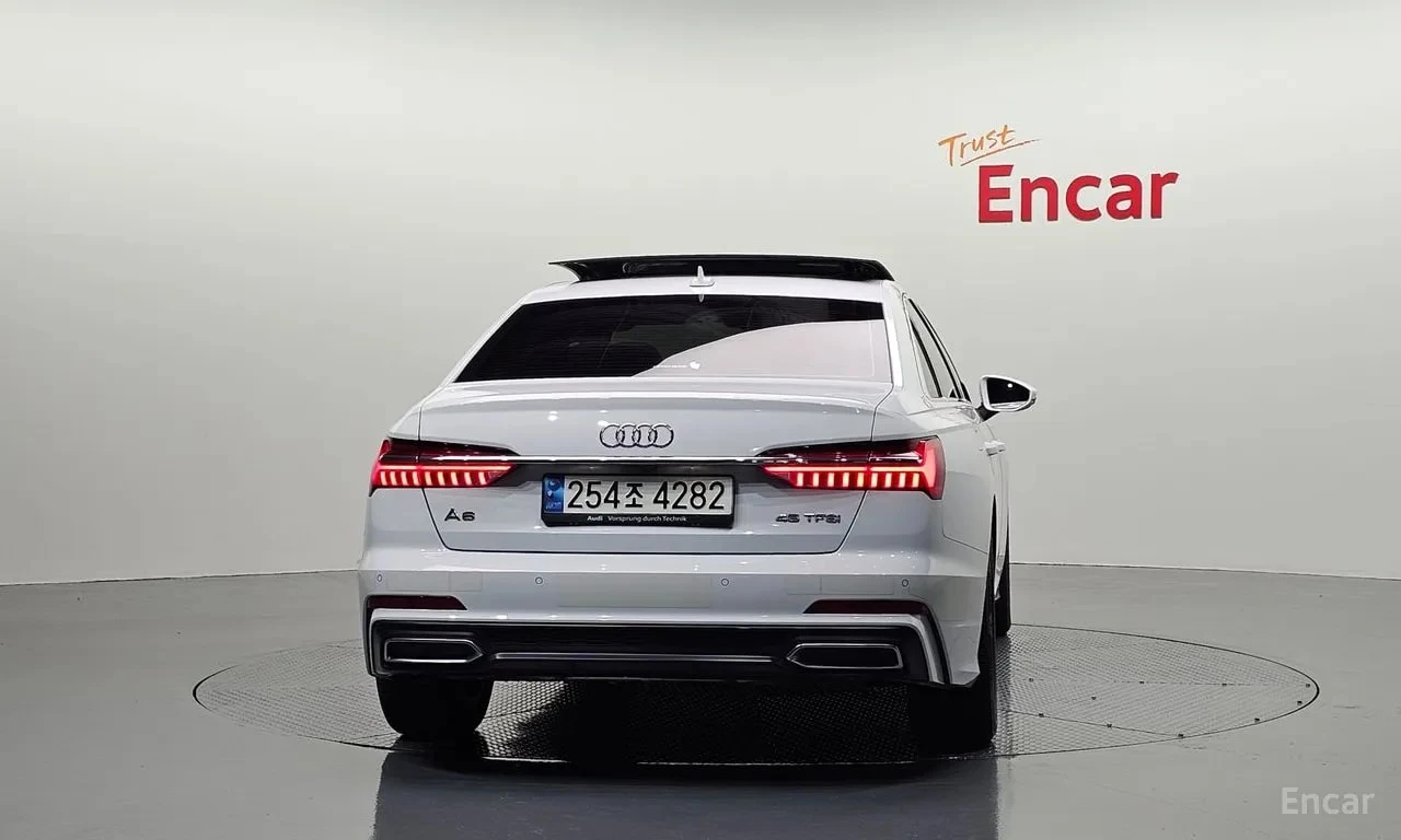 Audi A6 45 TFSI| HUD| ОБДУХ| 360| ПАНО| , снимка 4 - Автомобили и джипове - 55871660