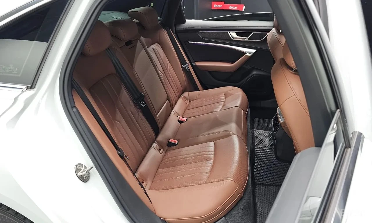 Audi A6 45 TFSI| HUD| ОБДУХ| 360| ПАНО| , снимка 11 - Автомобили и джипове - 55871660