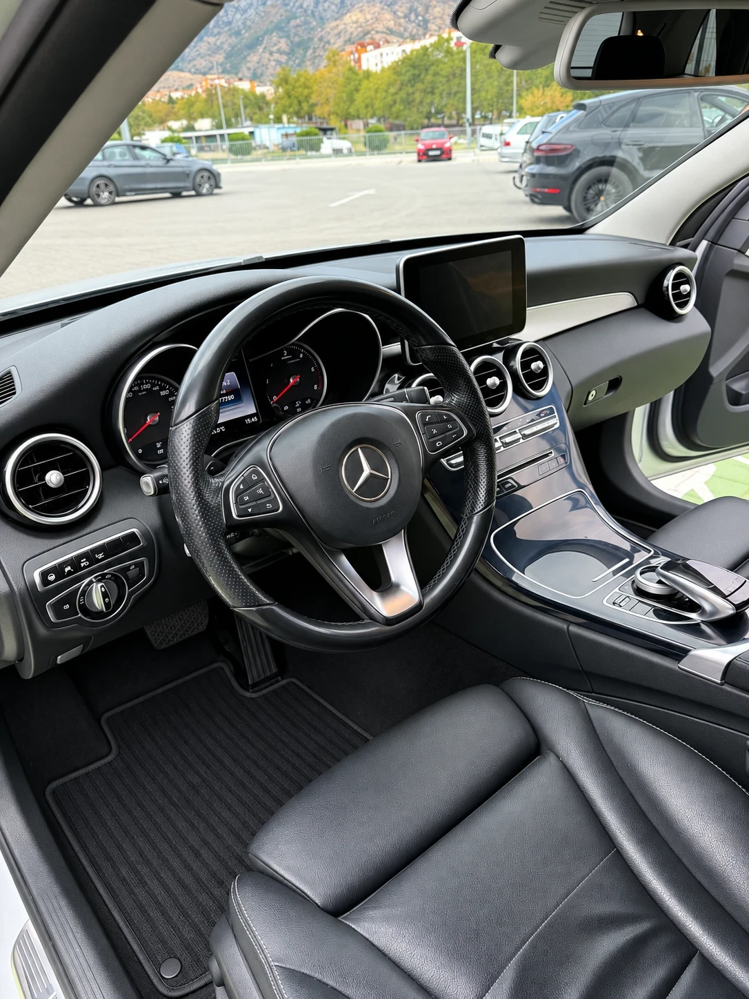 Mercedes-Benz C 220 BlueTEC, снимка 4 - Автомобили и джипове - 56204818
