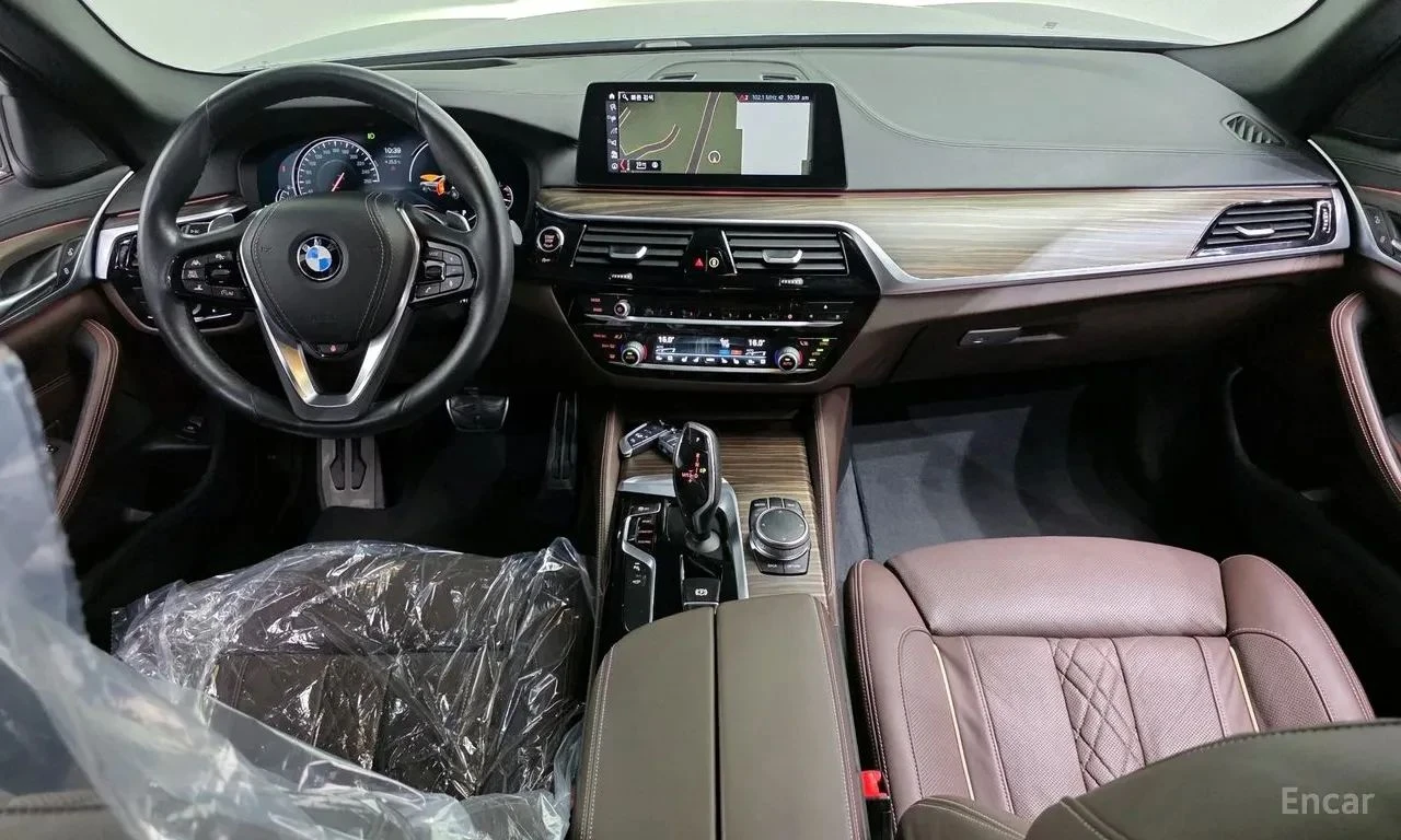 BMW 530, снимка 9 - Автомобили и джипове - 56706359