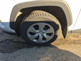 Toyota Rav4 * LE * CARFAX * 2 КЛЮЧА * АВТОКРЕДИТ * , снимка 6