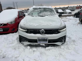 VW Tiguan 2023 Comfortline R Line Black Edition * CARFAX *  - 49300 лв. / 25206.69 € - 14575712 2