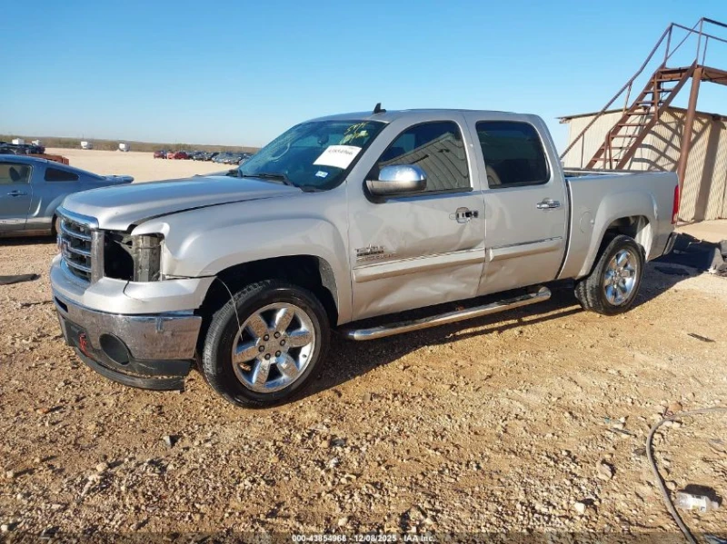 Gmc Sierra 5.3L V-8 VVT, 315HP 4X2 Drive, снимка 2 - Автомобили и джипове - 53178532