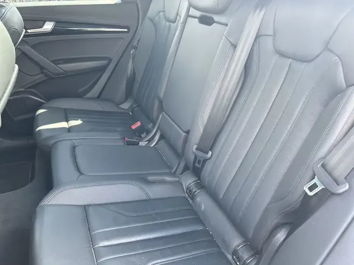 Audi Q5 45 2.0T Technik | Air Susp| ФИНАНСИРАНЕ/ОТ АУДИ, снимка 16 - Автомобили и джипове - 54605823