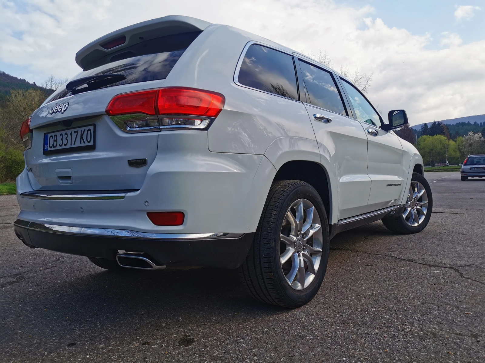 Jeep Grand cherokee SUMMIT - изображение 4