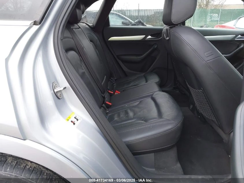 Audi Q3 * PREMIUM PLUS* ДИРЕКТНО ЗАКУПУВАНЕ* ЛИЗИНГ*  - изображение 5