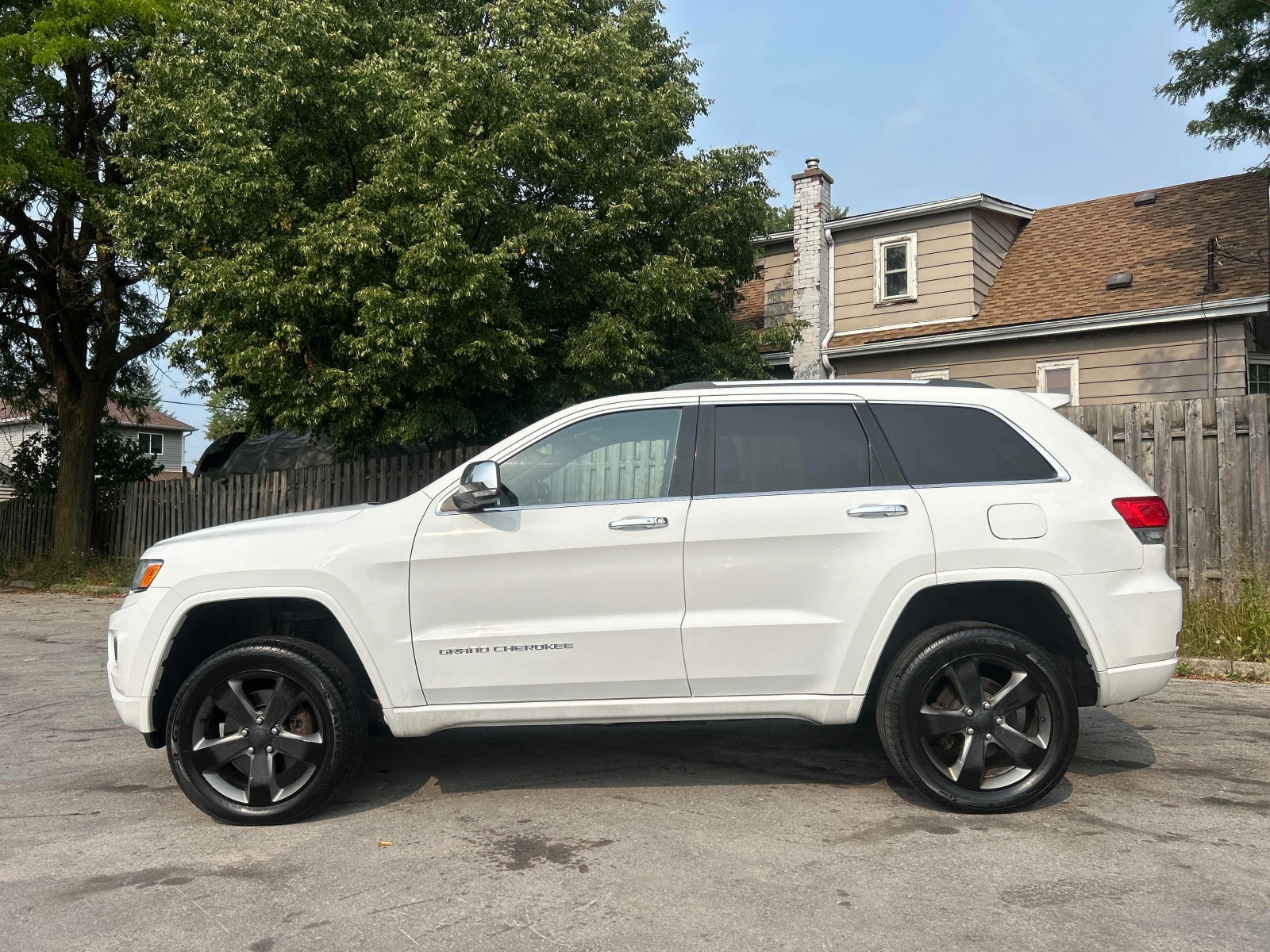 Jeep Grand cherokee * OVERLAND * CARFAX * БЕЗ ПЪРВОНАЧАЛНА ВНОСКА - изображение 3