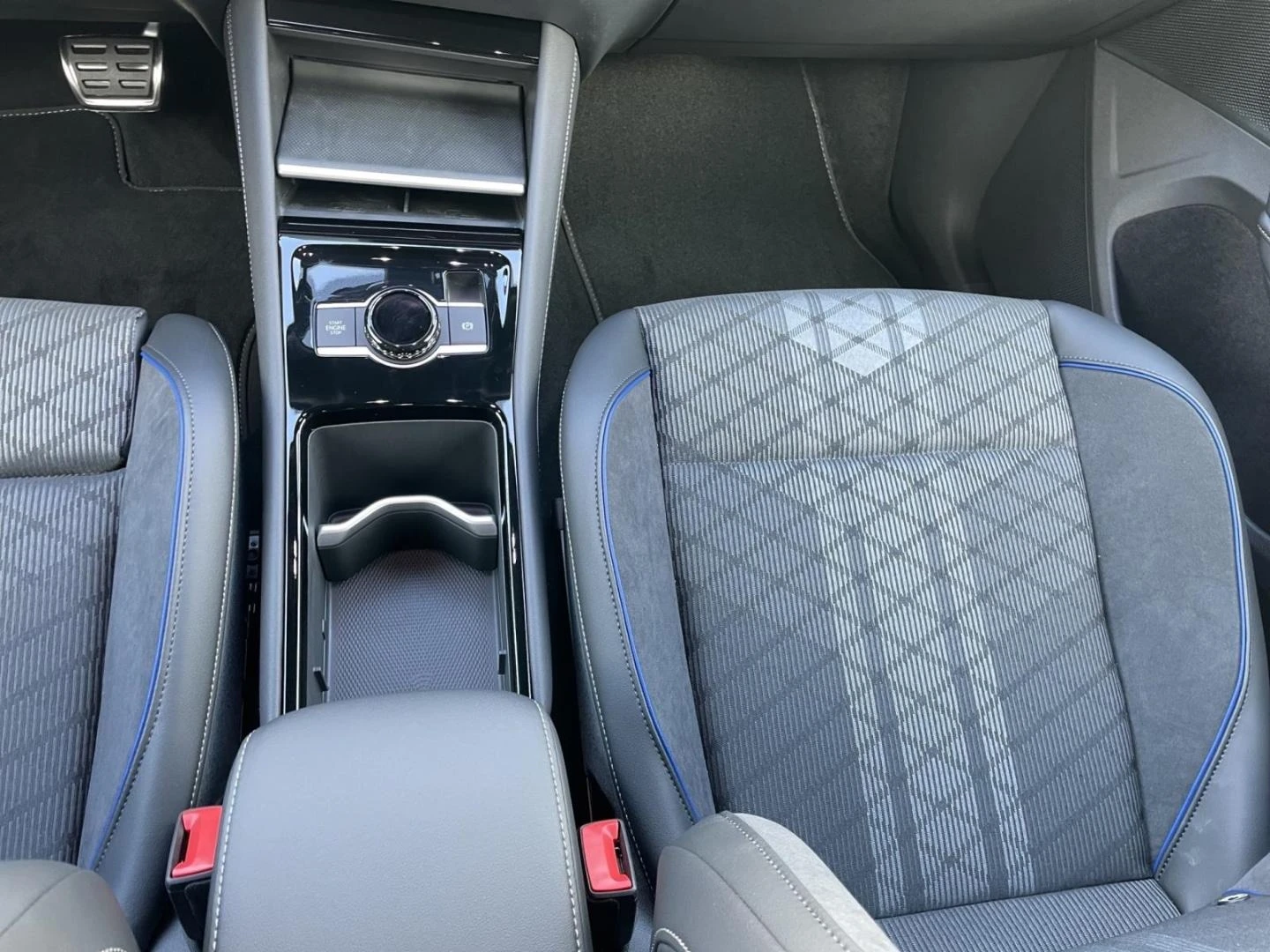 VW Tayron 2.0 TSI 4-MOTION R-LINE H/K 360 HEAD UP 7�����     | Mobile.bg � ����������� 11