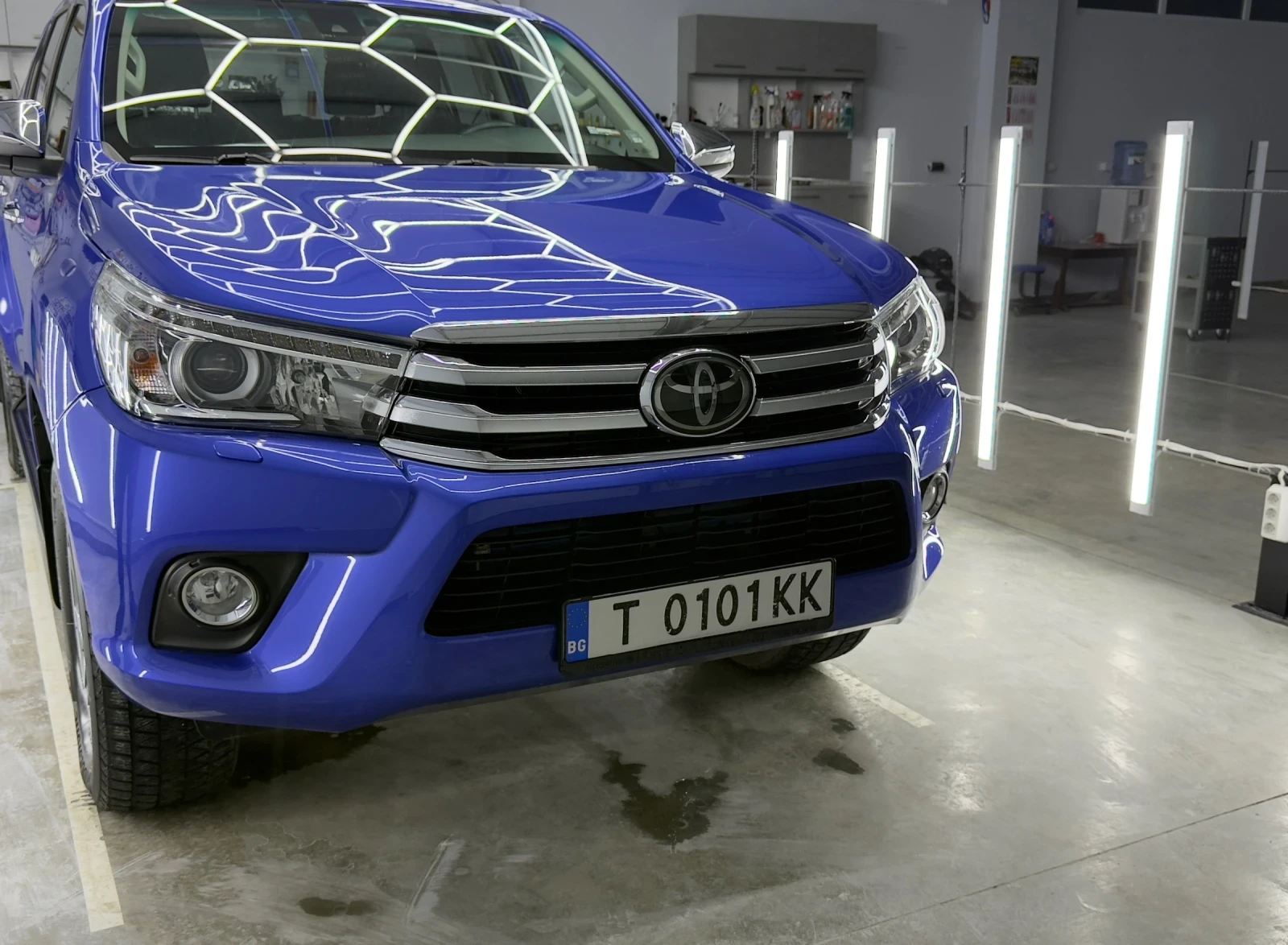 Toyota Hilux  - изображение 2