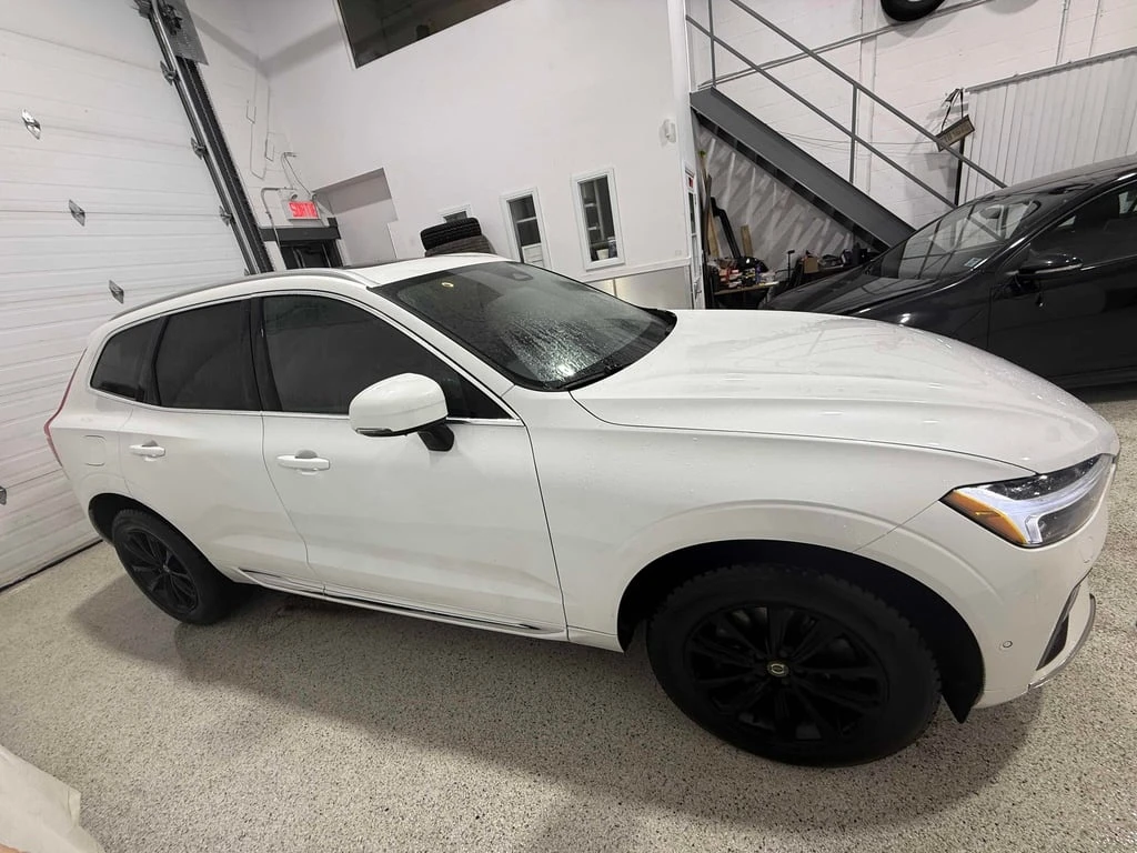 Volvo XC60 * ULTIMATE BRIGHT THEM * CARFAX * ЦЕНА ДО БГ - изображение 5