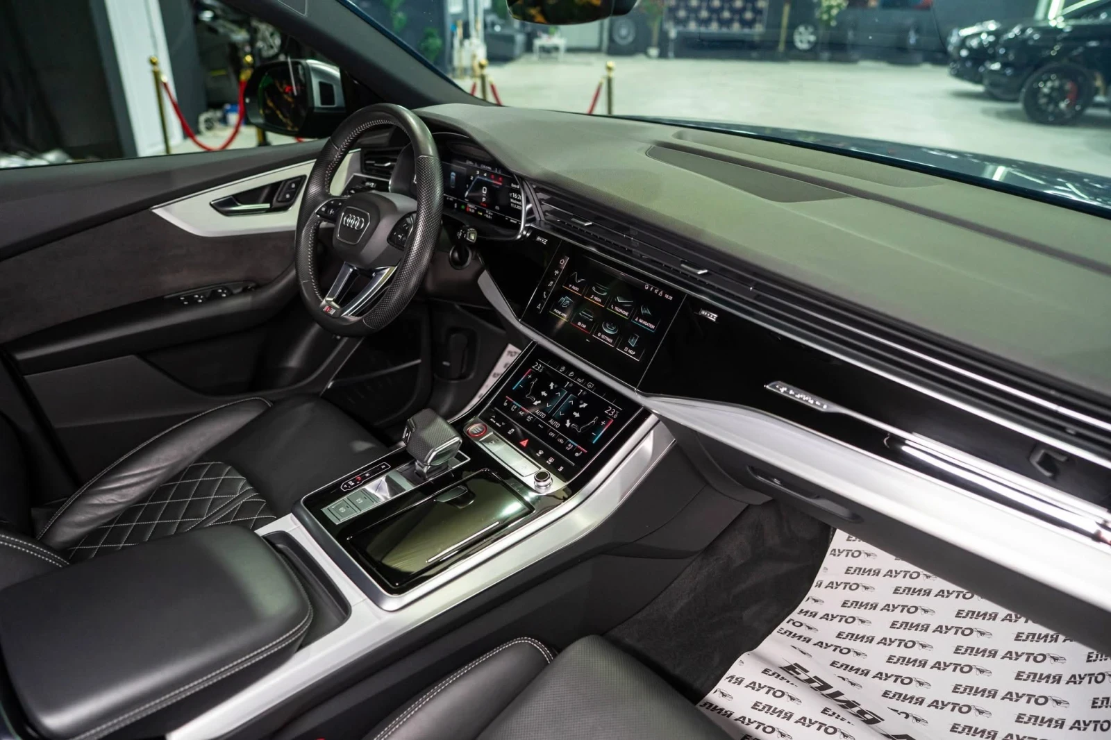 Audi SQ8 4.0D V8 QUATTRO MATRIX DISTRONIC B&O ЛИЗИНГ 100%, снимка 13 - Автомобили и джипове - 53848851