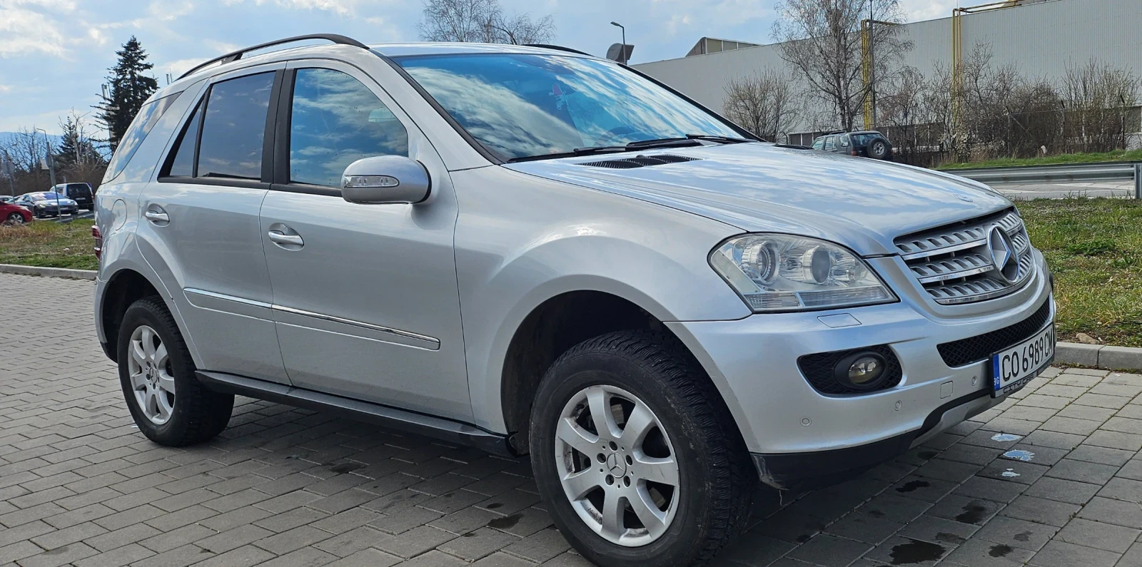 Mercedes-Benz ML 350, снимка 2 - Автомобили и джипове - 53987618