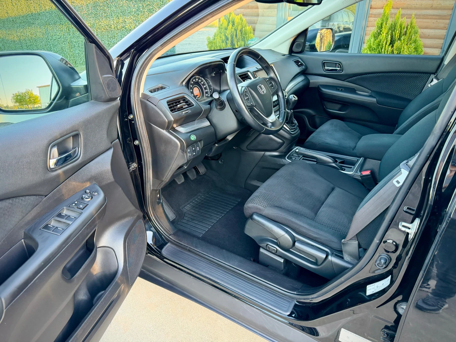 Honda Cr-v 2.0 i-VTEC* FACELIFT* ELEGANCE, снимка 8 - Автомобили и джипове - 54559220