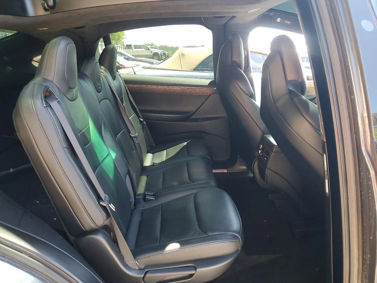 Tesla Model X | Mobile.bg � ����������� 10