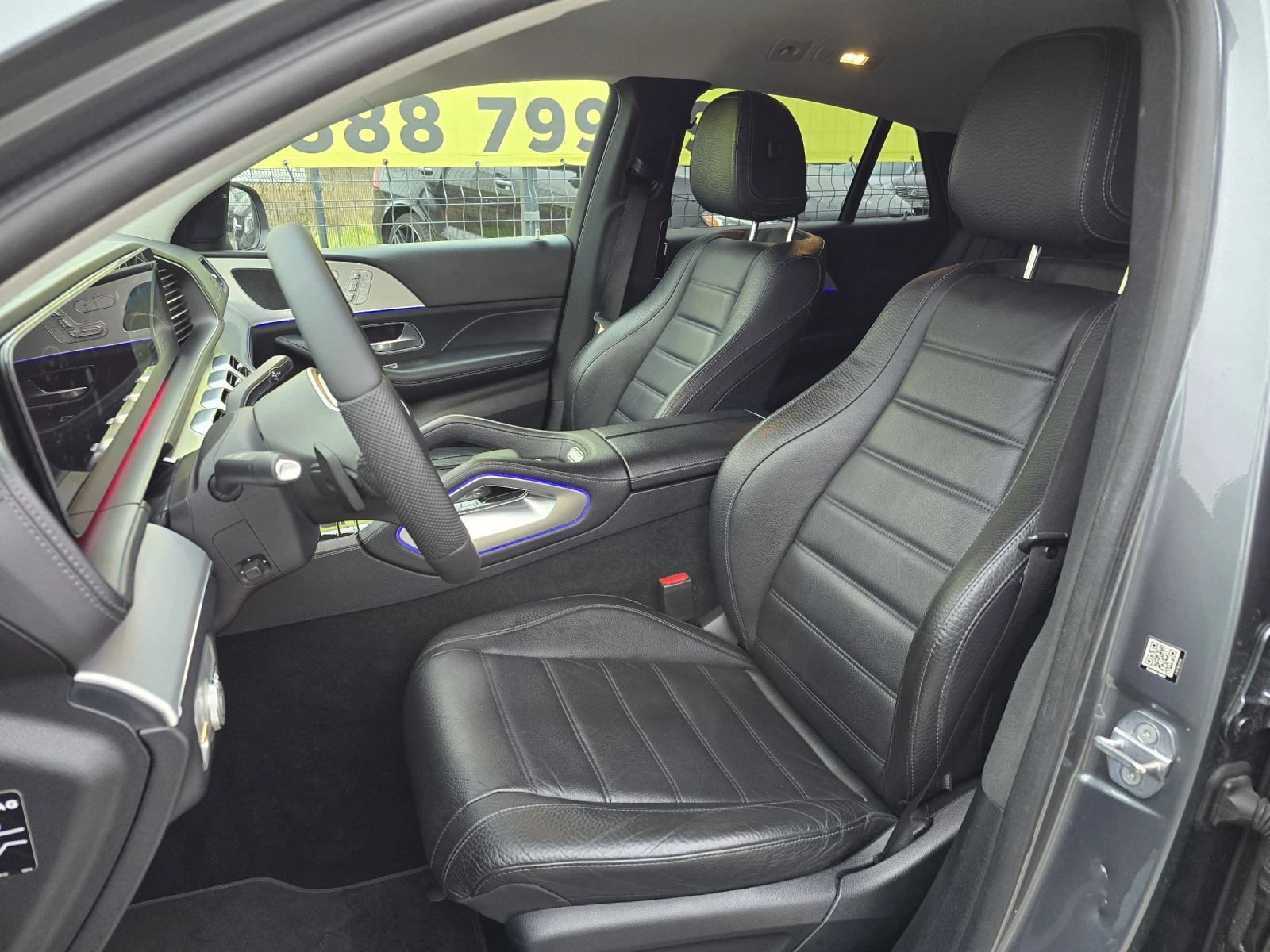 Mercedes-Benz GLE 400 Coupe, снимка 8 - Автомобили и джипове - 55135158
