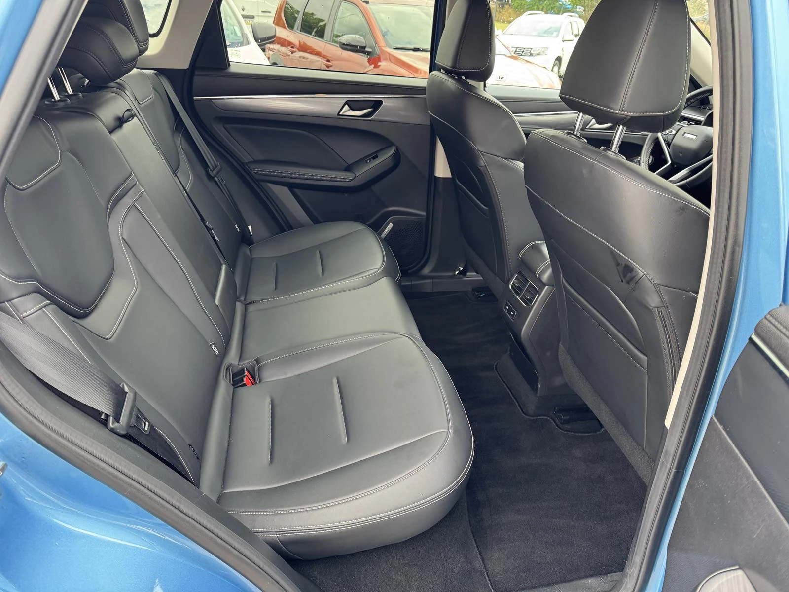 Haval Jolion 1.5 TURBO Supreme LPG, снимка 10 - Автомобили и джипове - 55405408