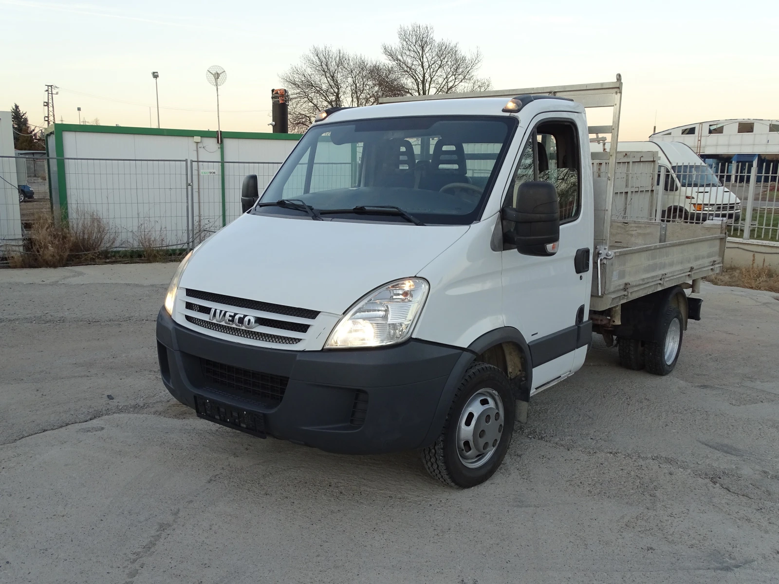 Iveco Daily 35C12  КАТ. * Б*  - изображение 6