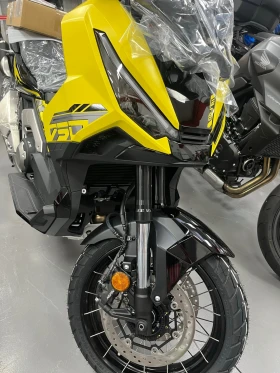 Honda X-ADV 750 ABS TC LED , снимка 10