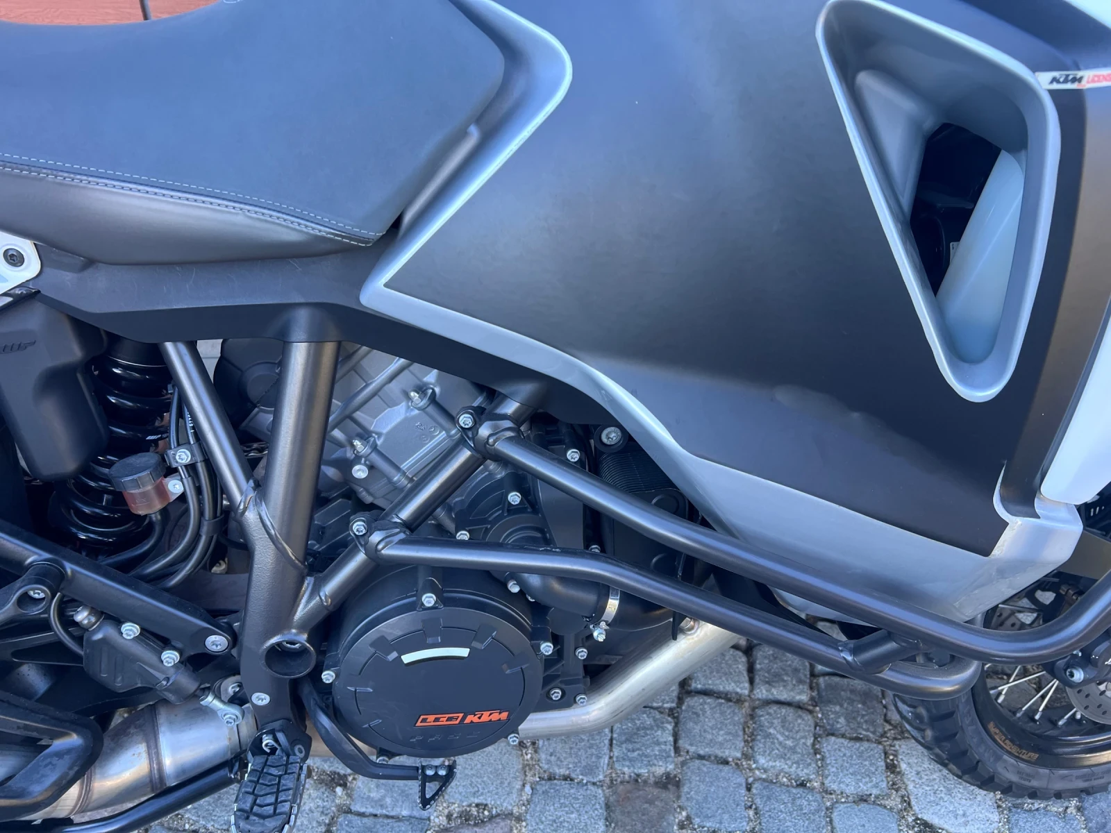 Ktm Adventure 1290 Super Adventure - изображение 9