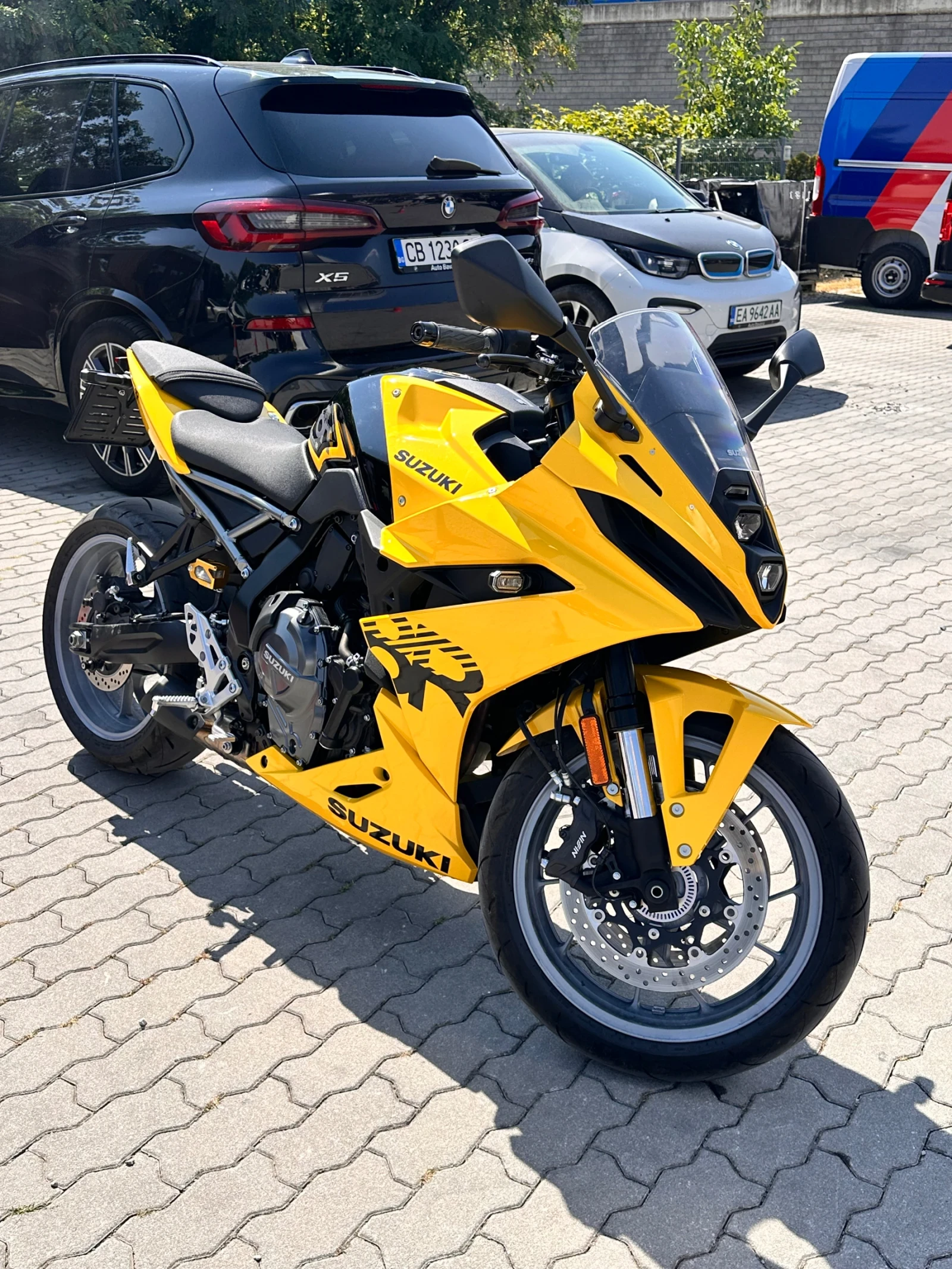 Suzuki Gsx 8R