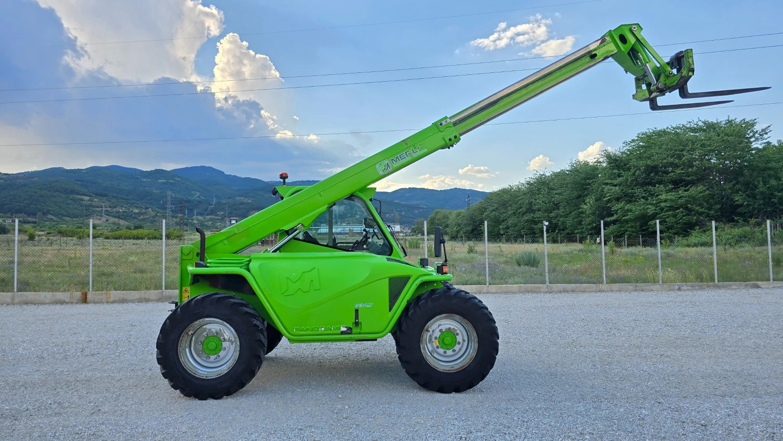 Телескопичен товарач Merlo P34.7-Нов внос, снимка 7 - Селскостопанска техника - 54840492
