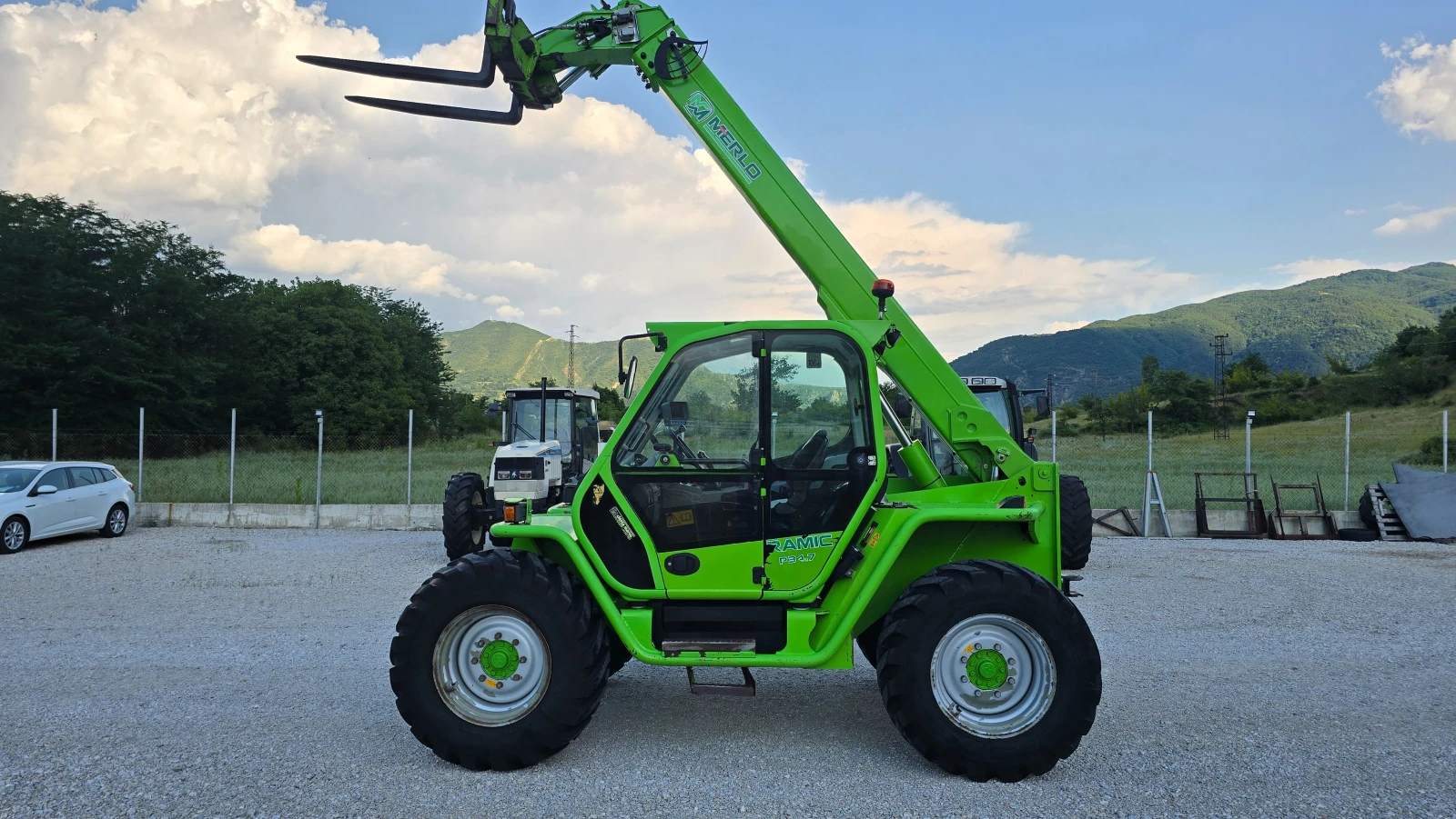 Телескопичен товарач Merlo P34.7-Нов внос