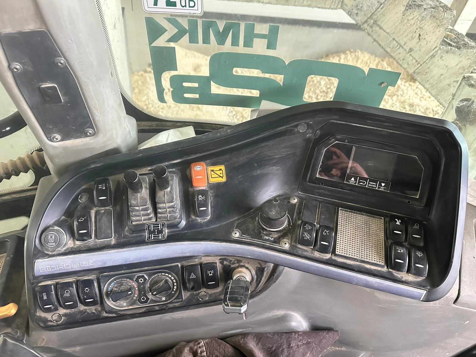 Багер Hidromek 102B - изображение 4