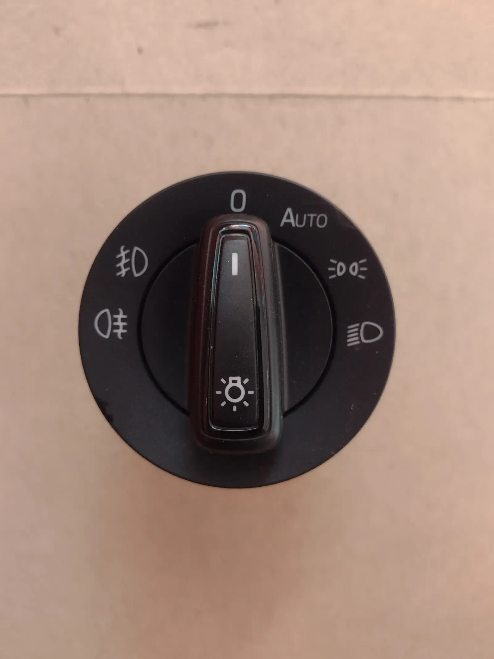 5E0941431D     SKODA OCTAVIA III | Mobile.bg   4