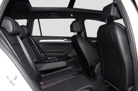 Обява за продажба на VW Passat Variant 2.0 TSI 4Motion = R-Line= Гаранция ~ 117 900 лв. - изображение 9