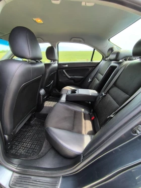Honda Accord 7 серия, 2.0, 155к.с., ГАРАЖЕН АВТОМОБИЛ - 10999 лв. - 43598005 14