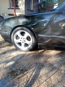 Mercedes-Benz E 270 AVANTGARDE  - 7839 € / 15331.75 лв. - 46379863 3