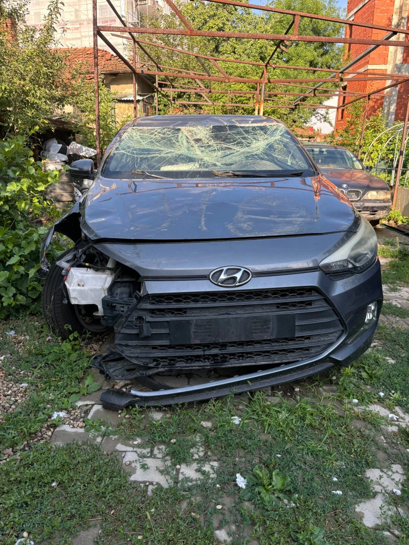 Hyundai I20 ACTIVE, снимка 8 - Автомобили и джипове - 46404126