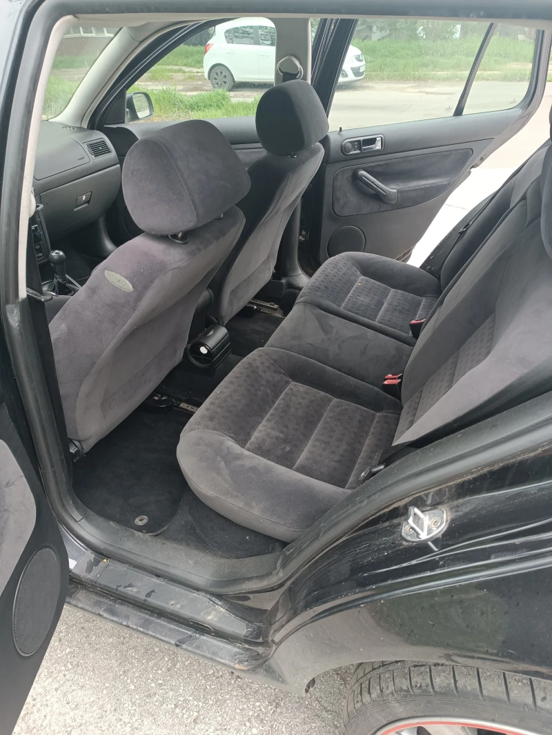 VW Golf, снимка 7 - Автомобили и джипове - 51460305