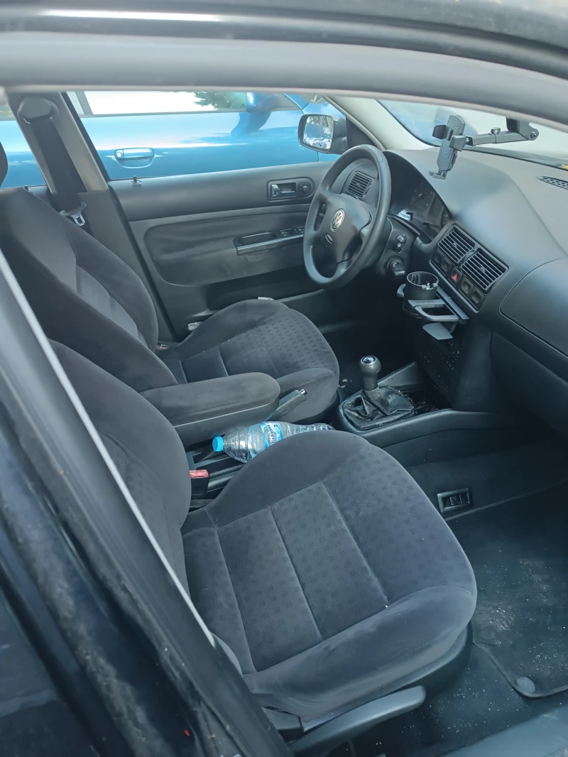 VW Golf, снимка 17 - Автомобили и джипове - 51460305