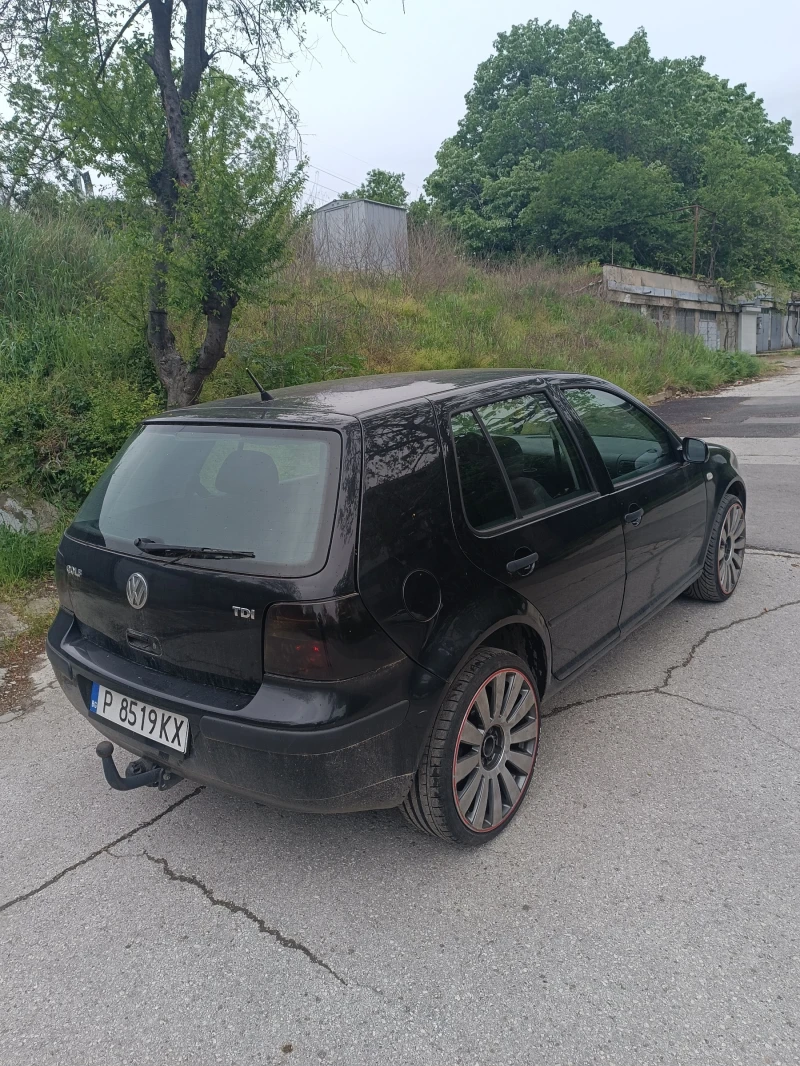 VW Golf, снимка 5 - Автомобили и джипове - 51460305
