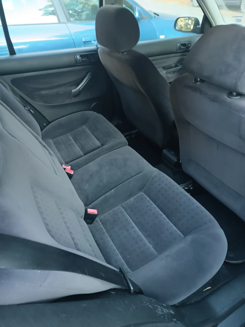 VW Golf, снимка 16 - Автомобили и джипове - 51460305