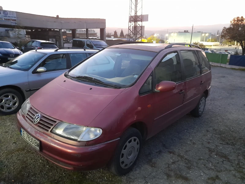 VW Sharan 1.9 TDI , снимка 4 - Автомобили и джипове - 47756230