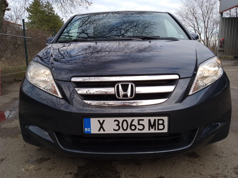 Honda Fr-v, снимка 5 - Автомобили и джипове - 48238292