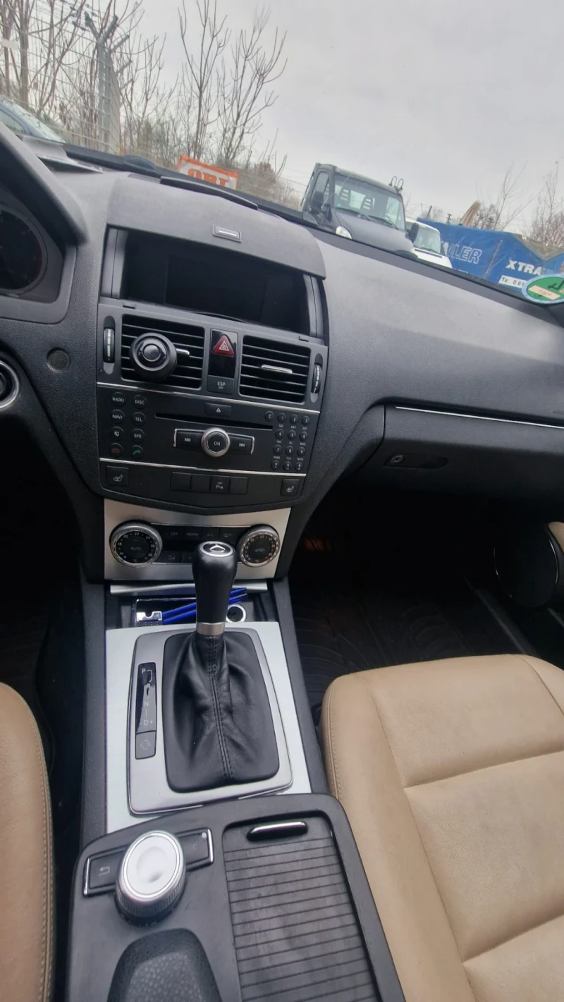 Mercedes-Benz C 220 2, 2* 170* NAVI* PDC* КОЖА* XENON* TUV* OM646, снимка 10 - Автомобили и джипове - 48361961