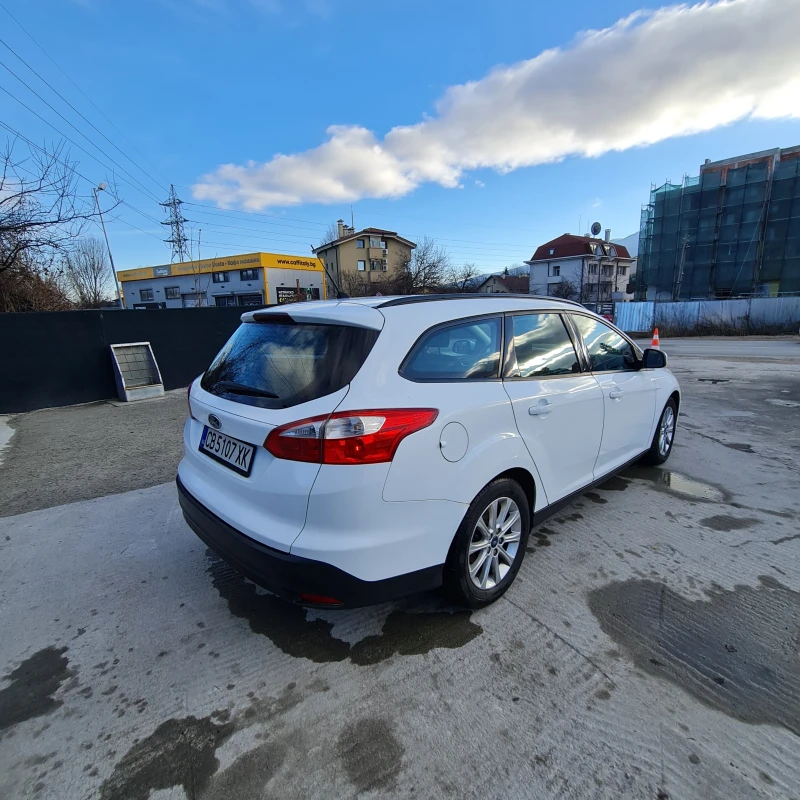 Ford Focus, снимка 4 - Автомобили и джипове - 48537456