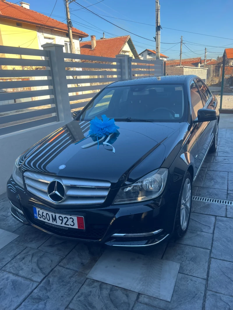 Mercedes-Benz C 180 W204 Facelift 2011 1.8 Бензин , снимка 2 - Автомобили и джипове - 48625645