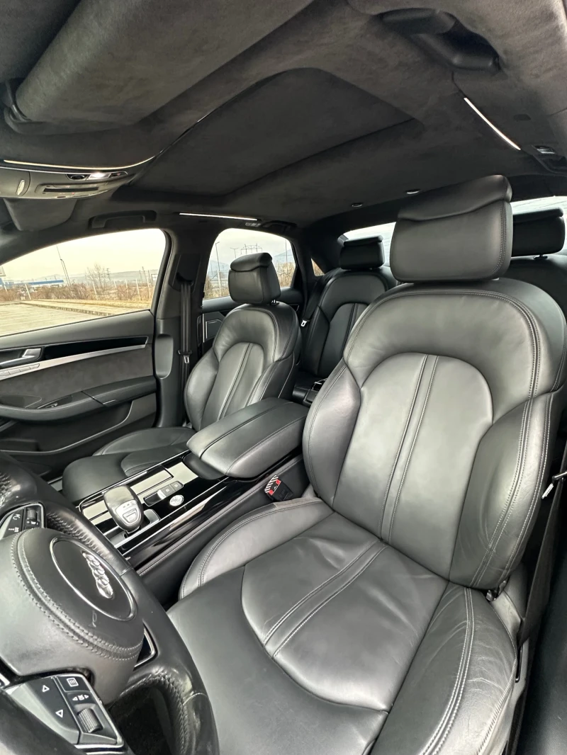 Audi A8 Matrix* Distronik* HeadUp* Line Asist* , снимка 11 - Автомобили и джипове - 52545732