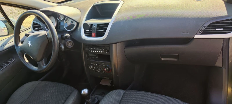 Peugeot 207, снимка 8 - Автомобили и джипове - 49538307