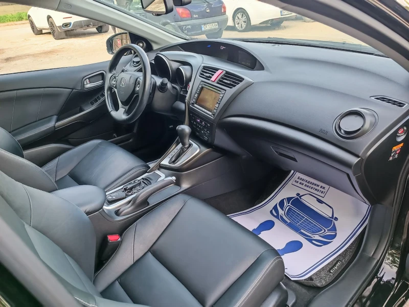 Honda Civic 1.8i-140кс-ШВЕЙЦАРИЯ-АВТОМАТ-NAVI-Keyless-FULL , снимка 12 - Автомобили и джипове - 50632916