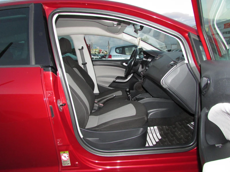 Seat Ibiza 1.6TDI EURO5B, снимка 10 - Автомобили и джипове - 51859173