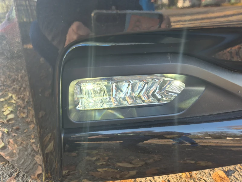 Nissan Leaf  62kW TEKNA 360 FULL.FULL LED BOSE, снимка 10 - Автомобили и джипове - 52431561