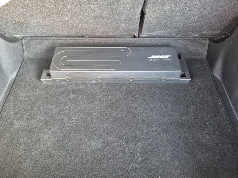 Nissan Leaf  62kW TEKNA 360 FULL.FULL LED BOSE, снимка 16 - Автомобили и джипове - 52431561