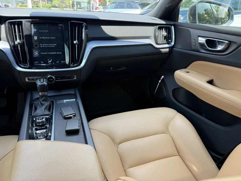 Volvo S60 * T6 All wheel Drive Momentum * CARFAX * ЦЕНА ДО Б, снимка 14 - Автомобили и джипове - 52726021