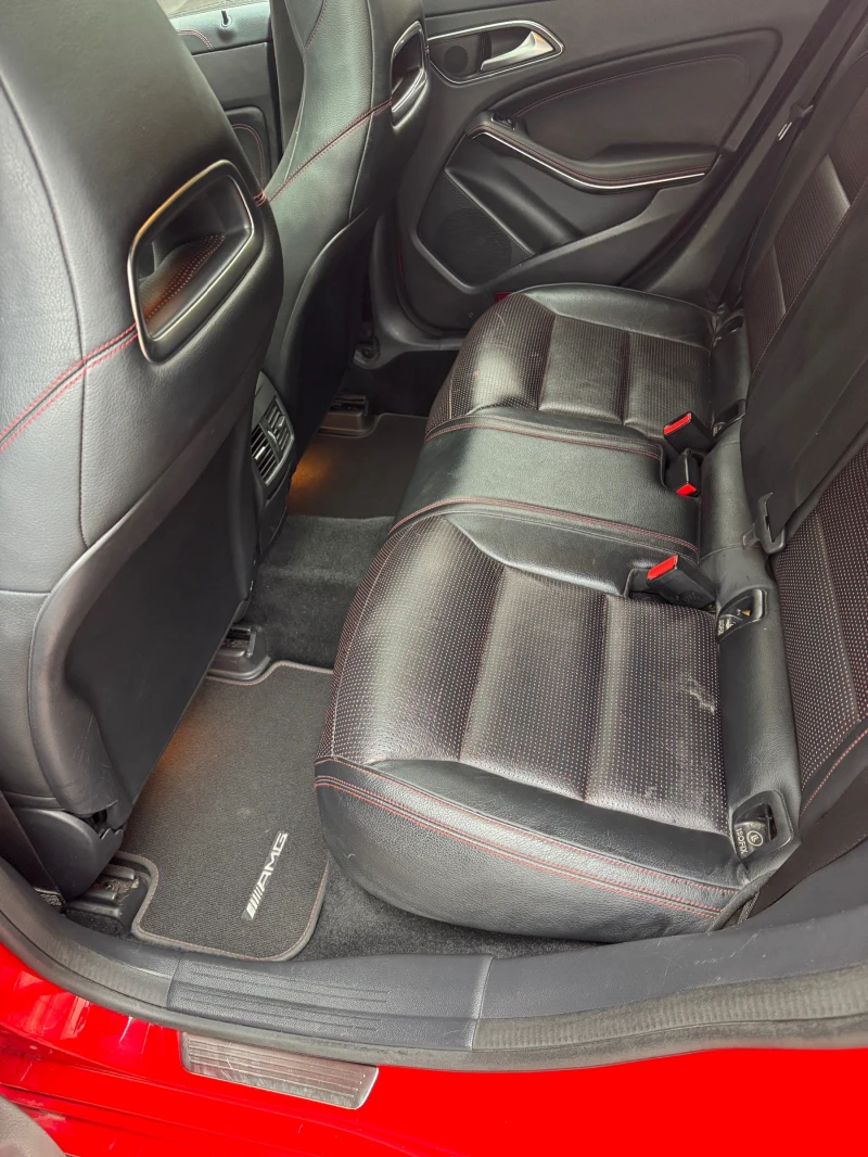 Mercedes-Benz CLA 220 Amg-line panorama, снимка 12 - Автомобили и джипове - 53133893