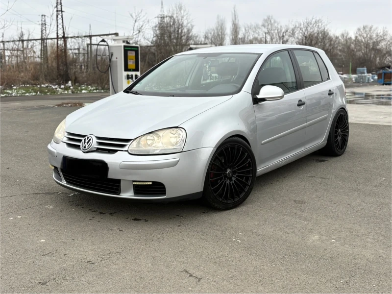 VW Golf 1.9тди 105кс, снимка 2 - Автомобили и джипове - 53341505